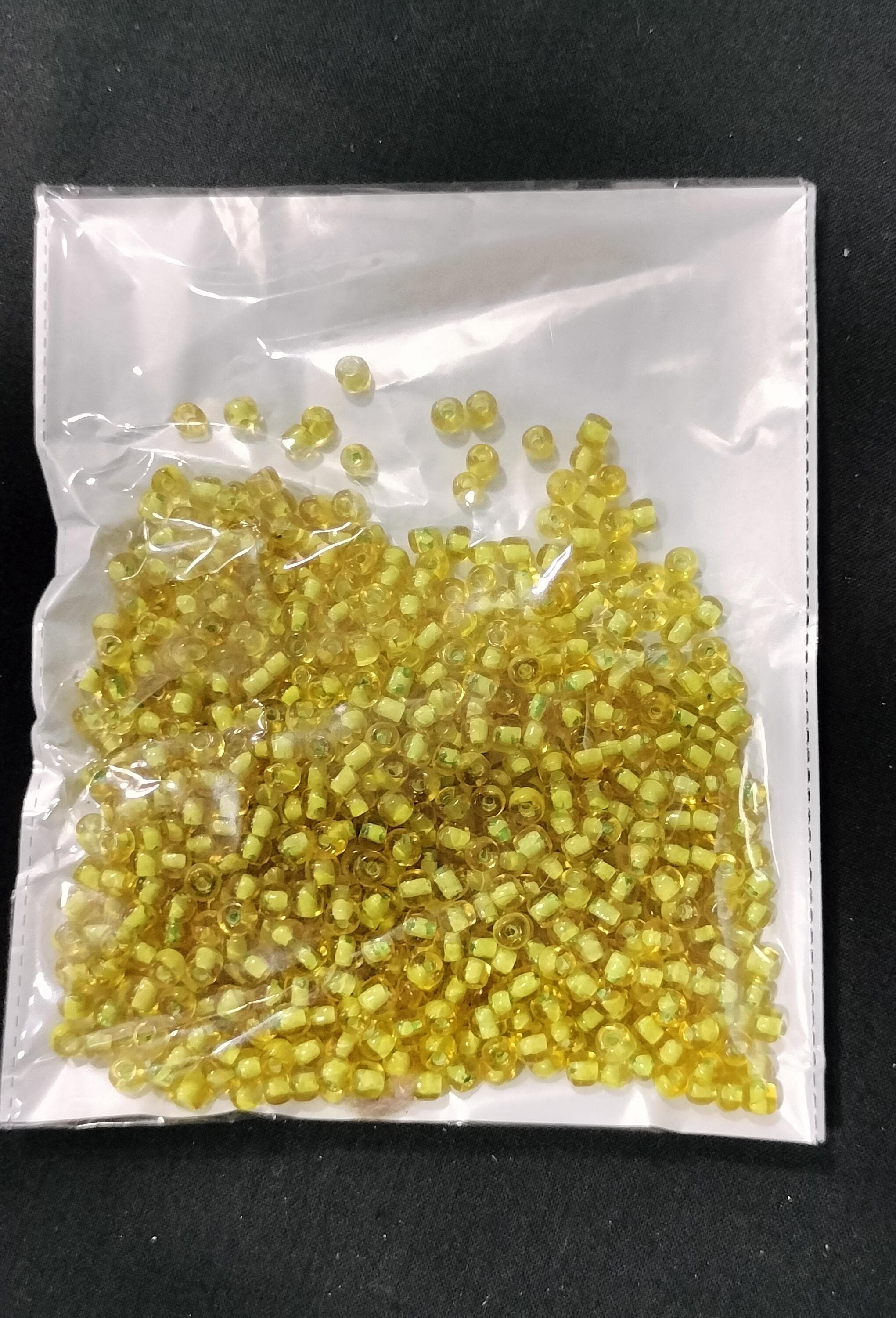 Sugar Beads - B34030GP17-2
